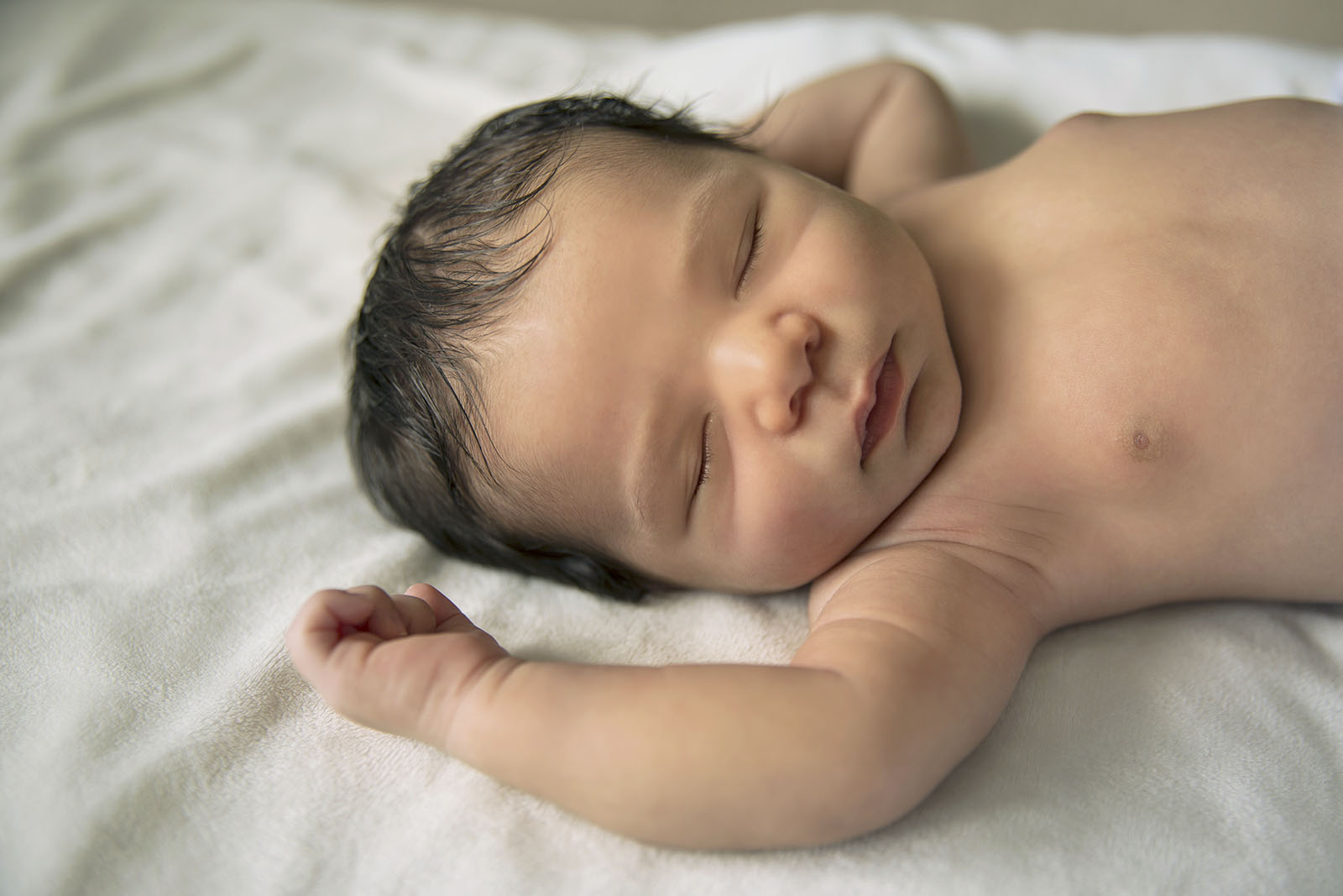 in-home-newborn-photographer
