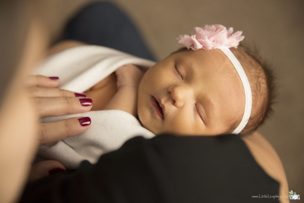 newborn photographers chapman kansas