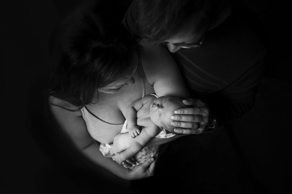 best kansas newborn photographers