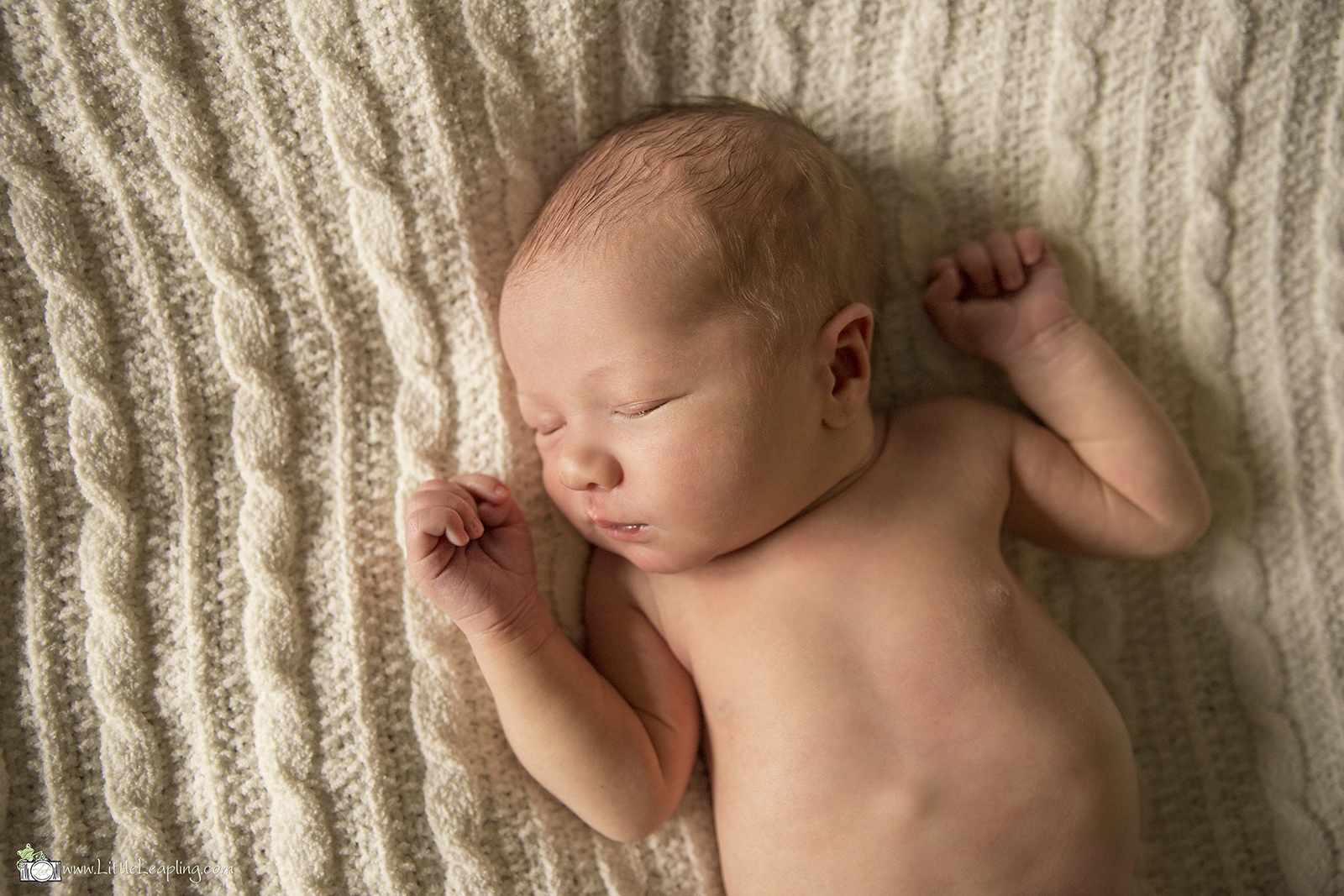 newborn posing tips