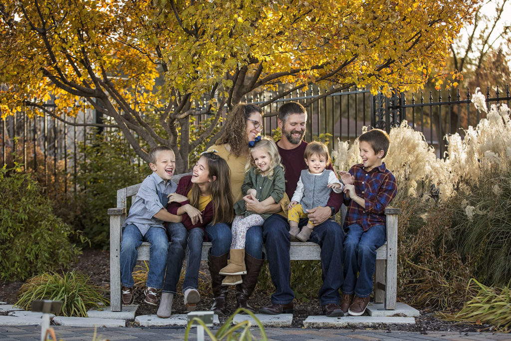 family-pictures-at-kstate-gardens