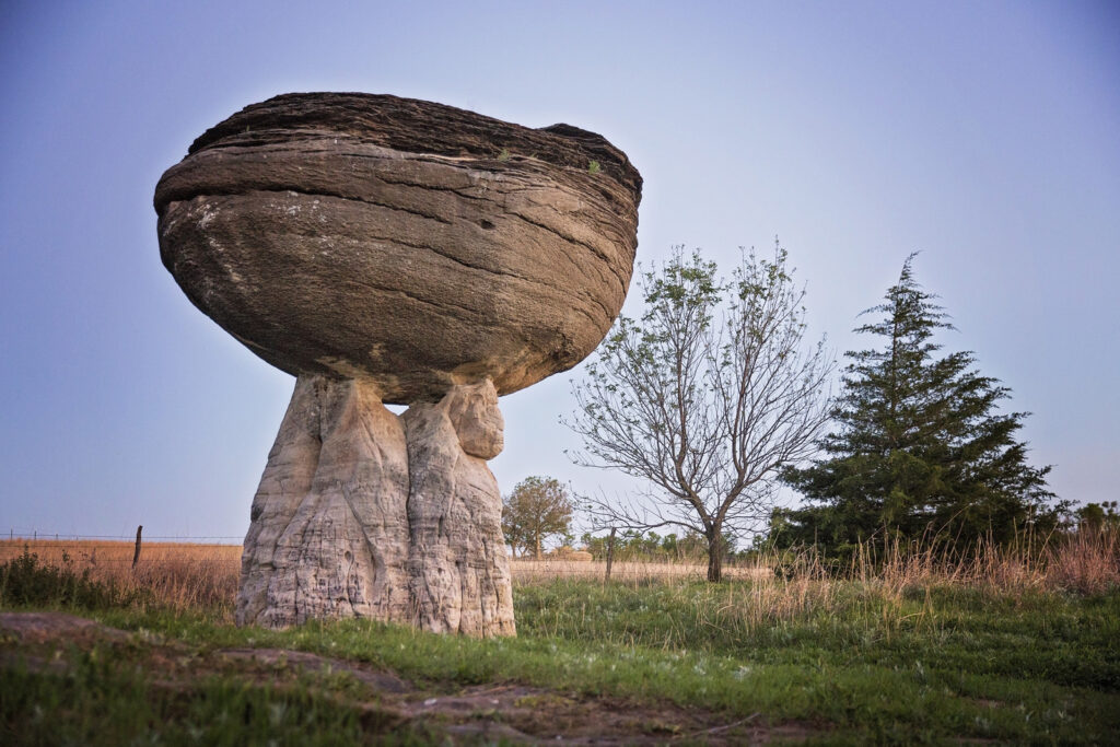 Mushroom rock state park kansas