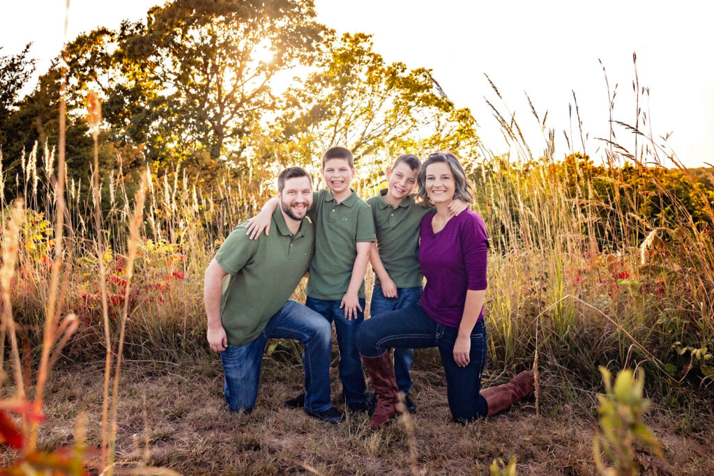 colorful-fall-family-photos