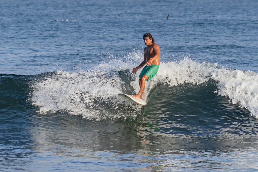 sayulita-beach-surf