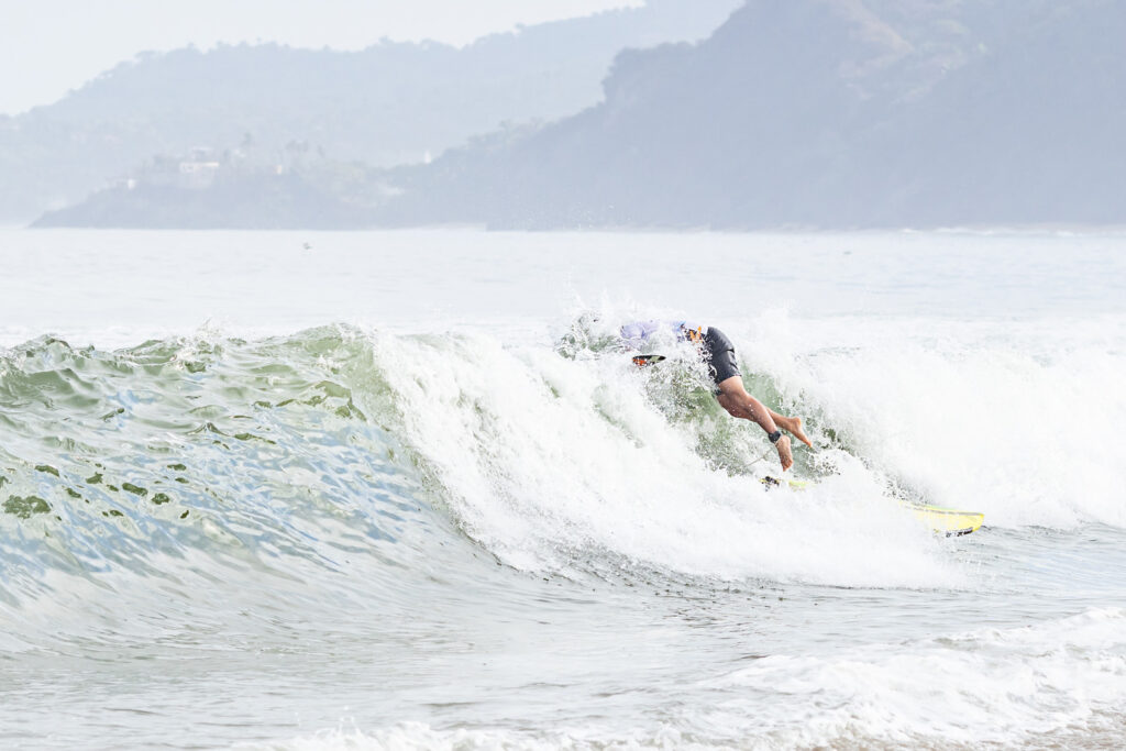 sayulita-wipeouts