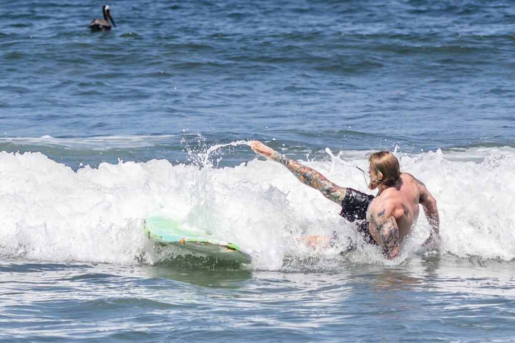 surfing-closeout