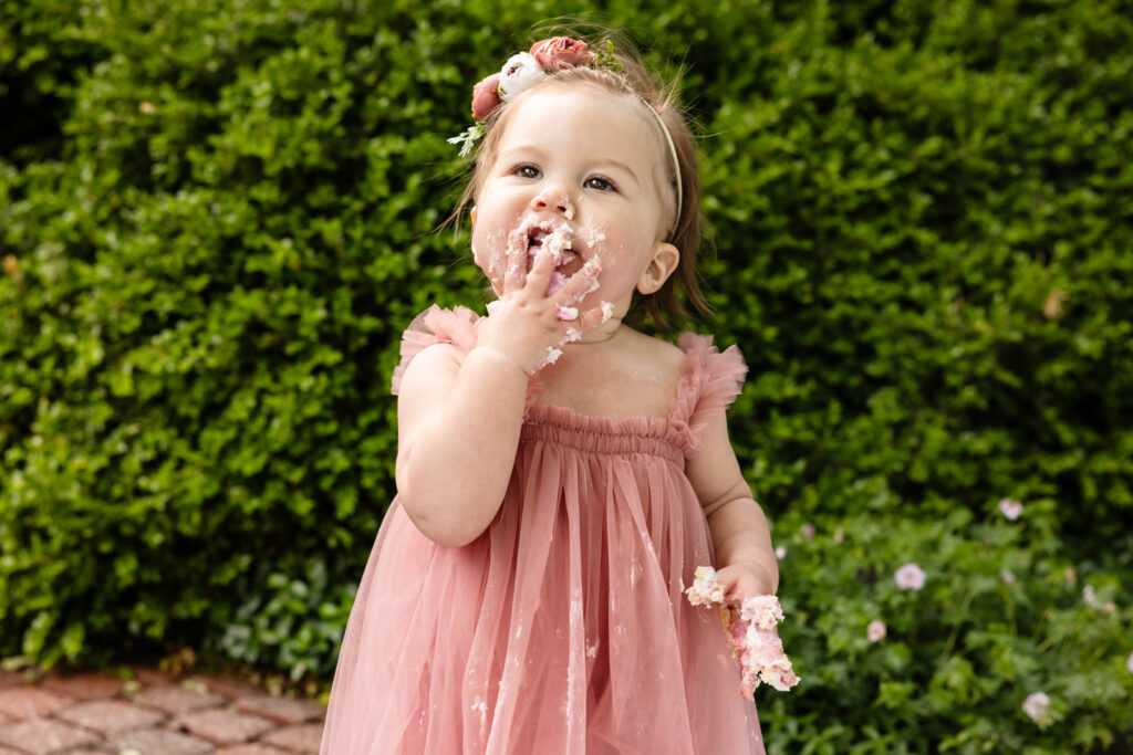 26-cake-smash-at-ksu-gardens