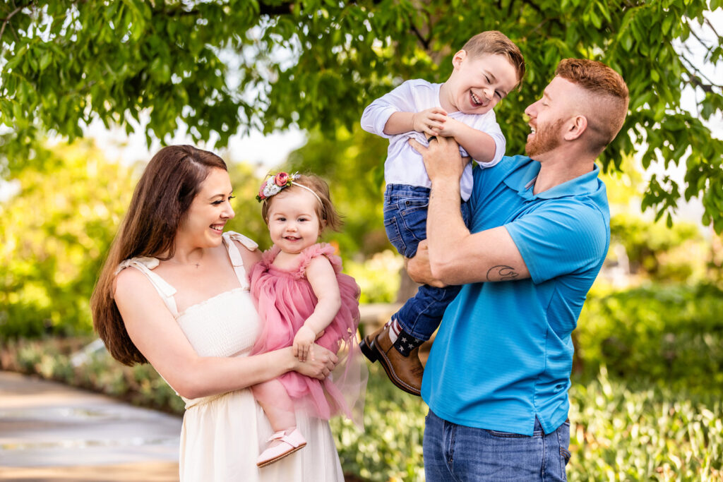 7-family-milestone-photos