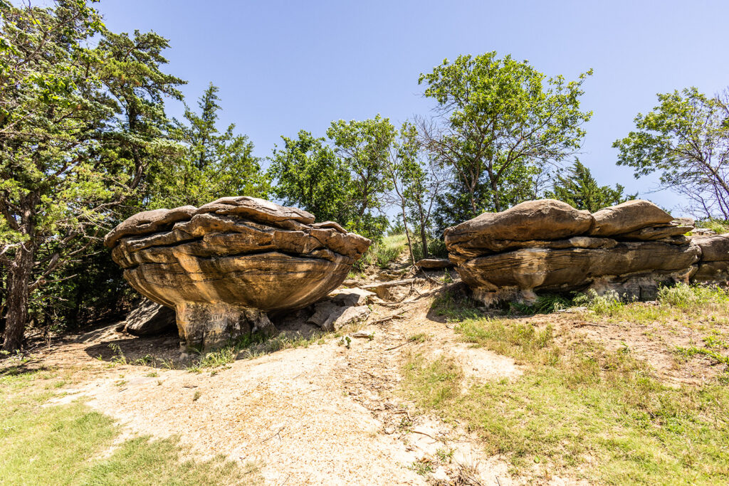 mushroom-rocks-in-ellsworth-county