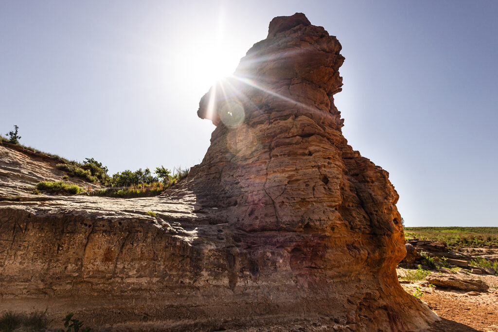 wilson-lake-rock-formations