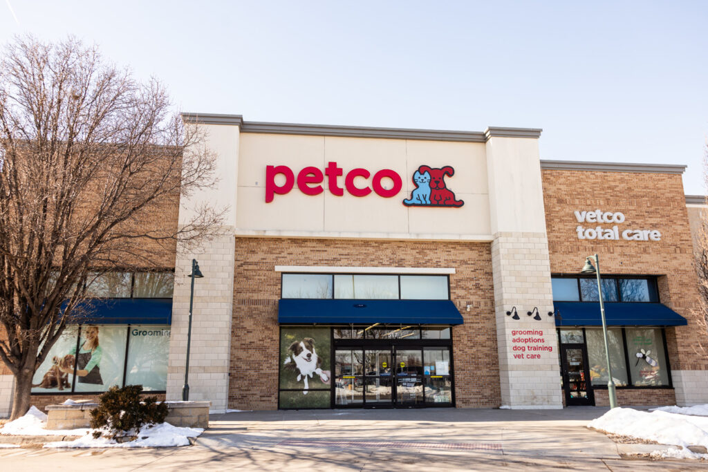 Petco store front in Manhattan Kansas