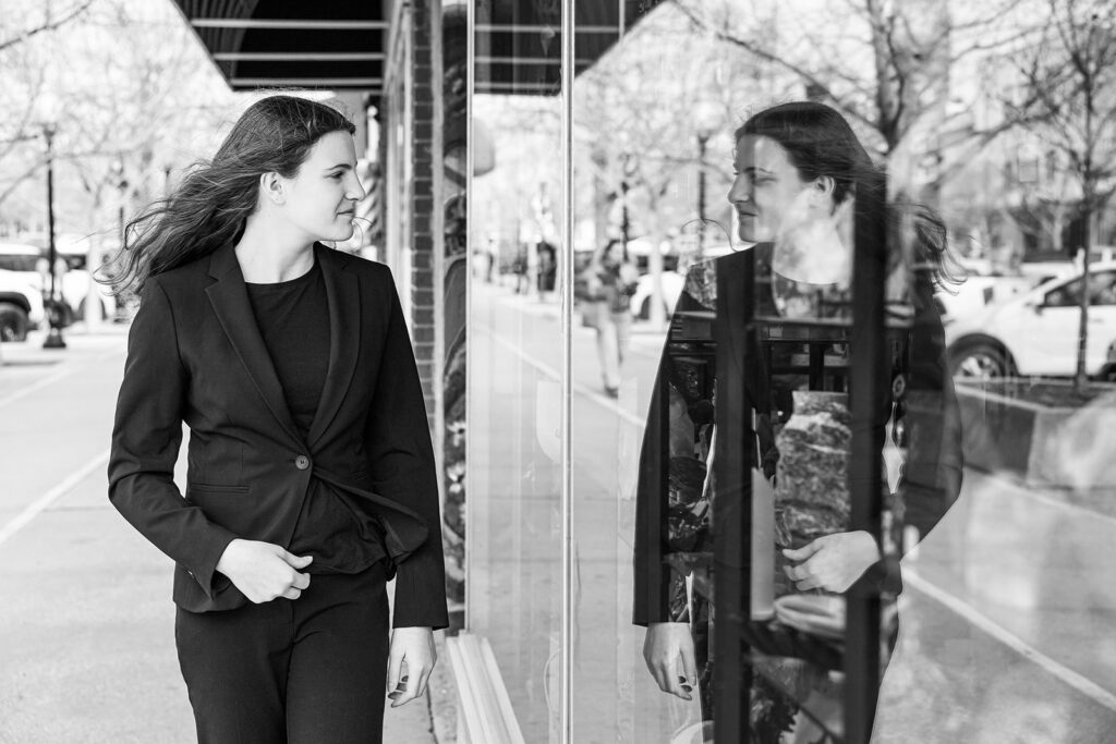 Best spots family photos in Lawrence, KS